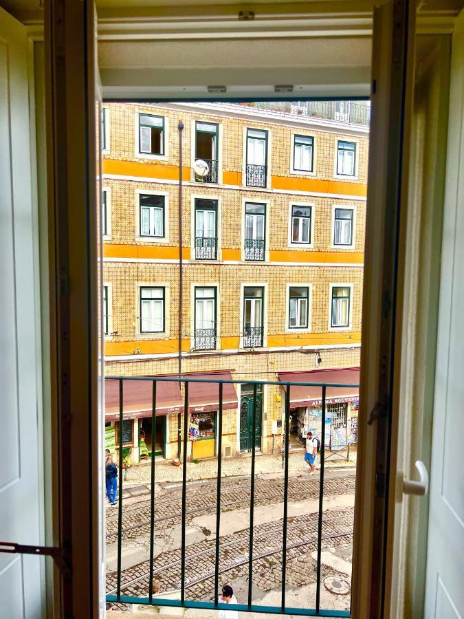 Discover Lisbons History - Stylish Apartment In Alfama Eksteriør bilde