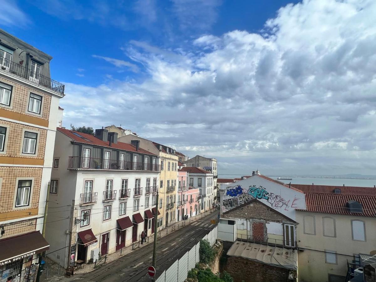Discover Lisbons History - Stylish Apartment In Alfama Eksteriør bilde